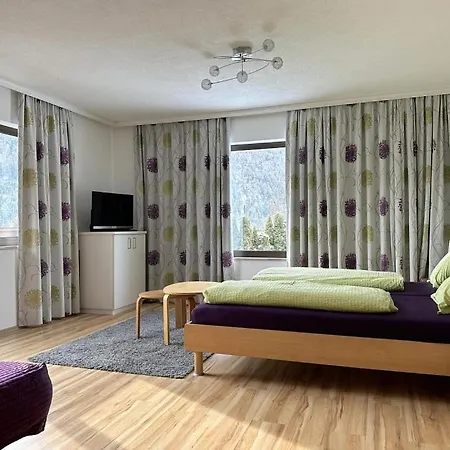 Maison d'hôtes Bronte Haus 3*